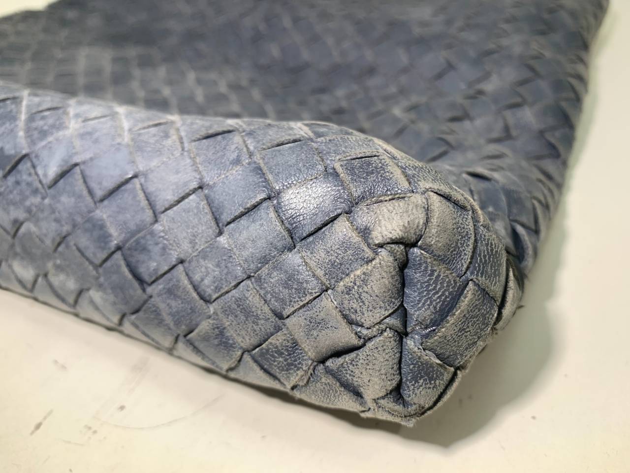 ボッテガ・ヴェネタ（BOTTEGA VENETA）修理ガイド｜イントレチャートの 