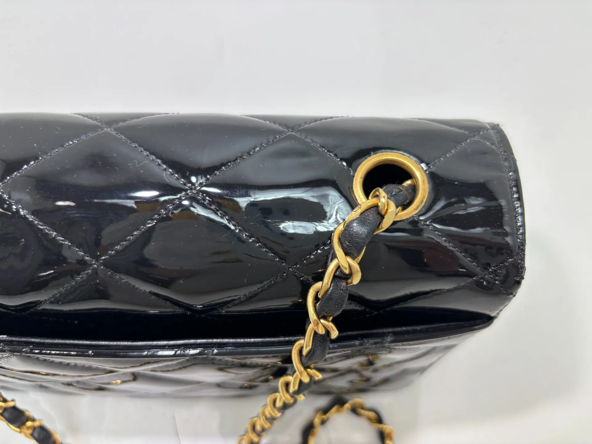 シャネルエナメルバッグ修理後