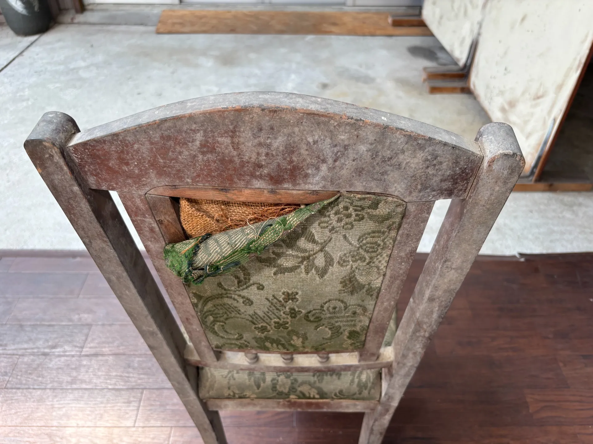 椅子張り替え前