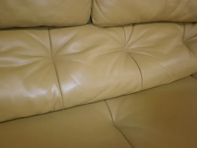 カリモクソファ修理色統一後