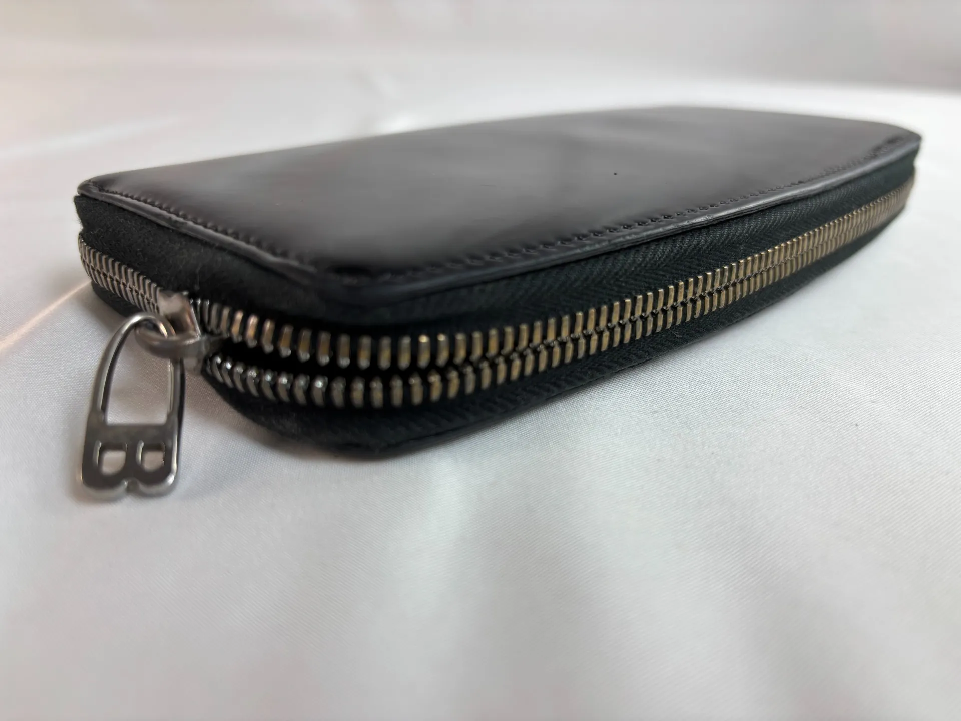 長財布スライダー交換修理前