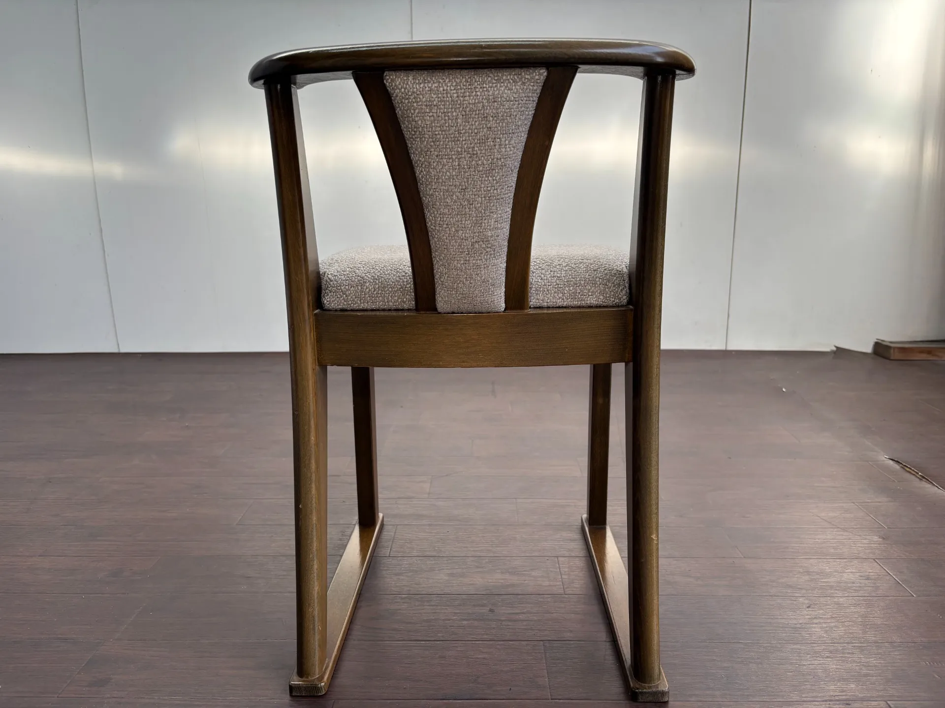 椅子張り替え&ウレタン交換修理後