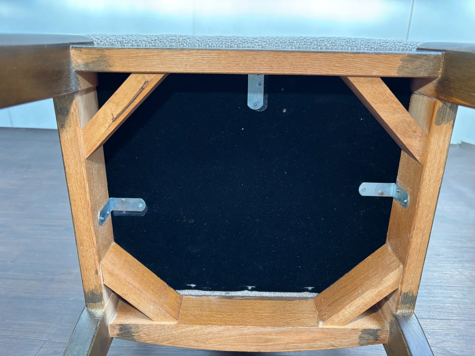 椅子張り替え&ウレタン交換修理後