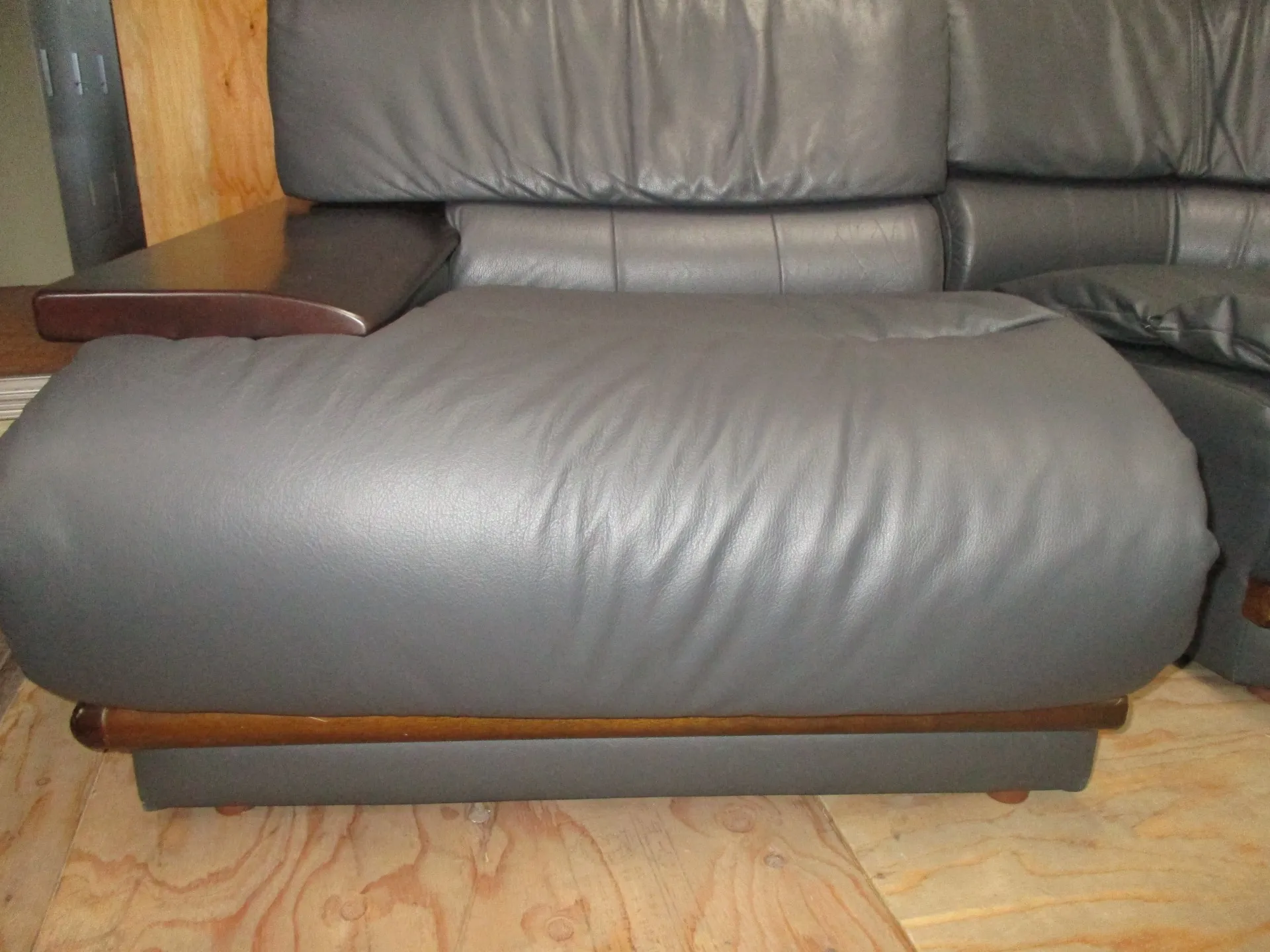 カリモクソファへたり修理後