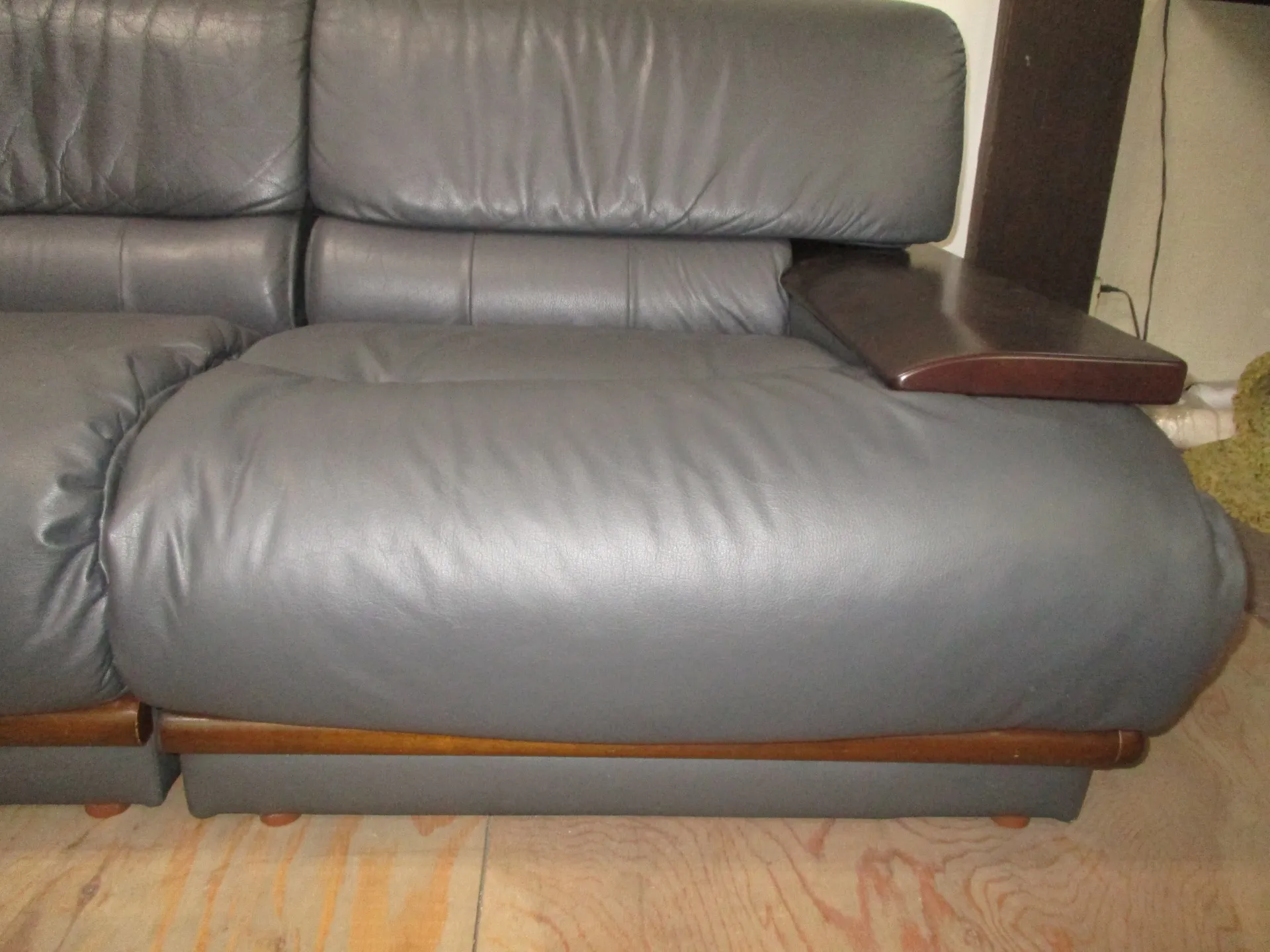 カリモクソファへたり修理後