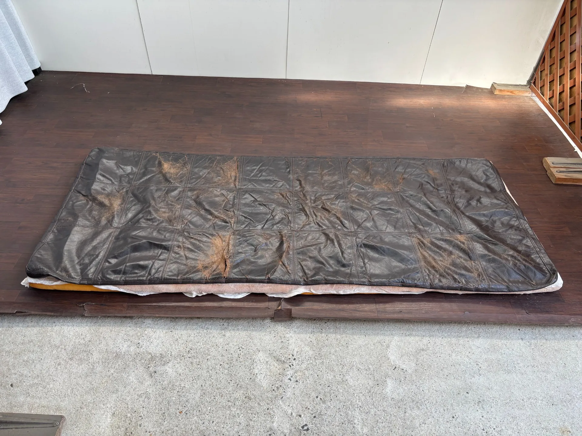 ソファシート天面張り替え修理前