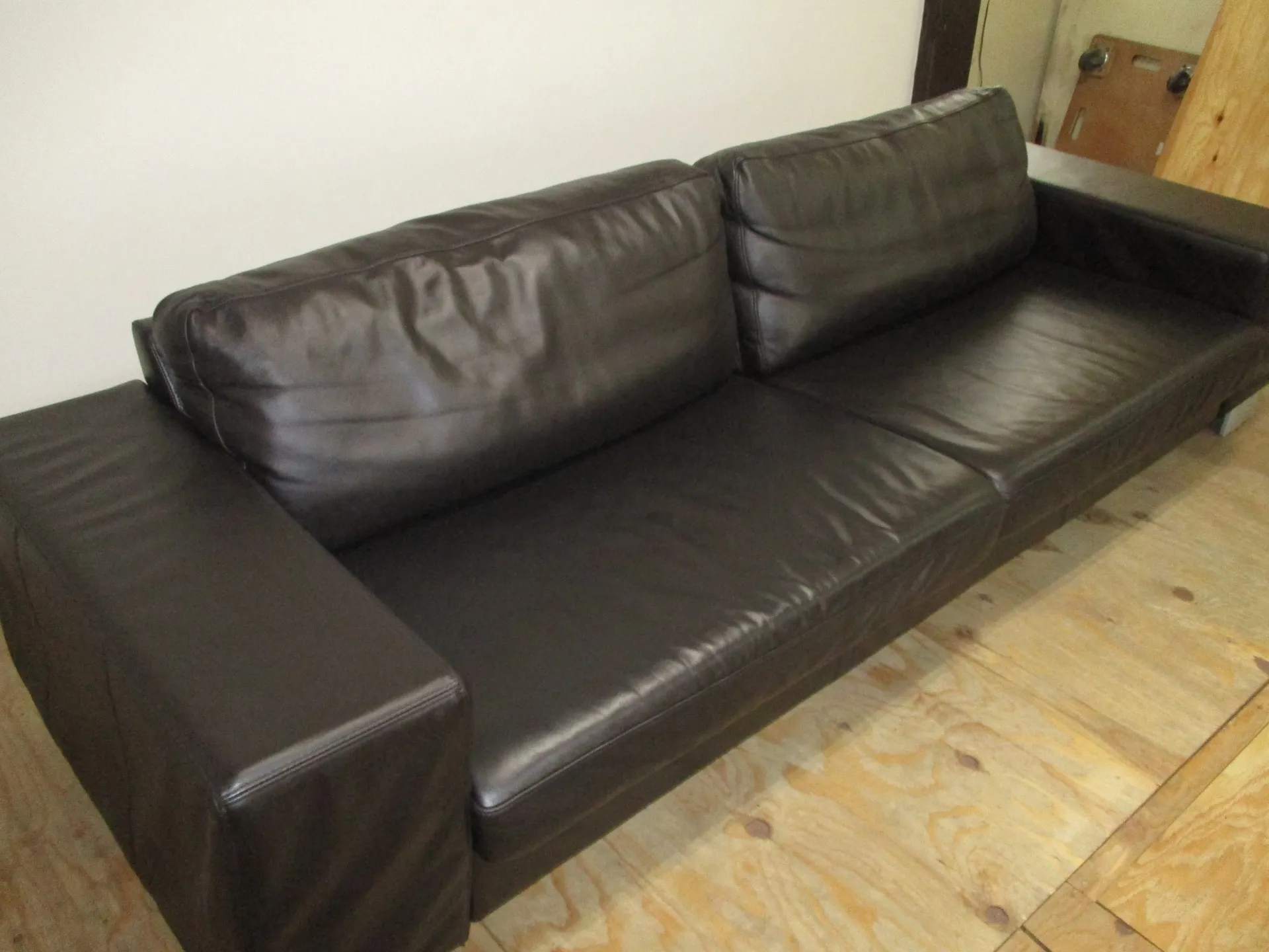 ボーコンセプトソファ修理修復後