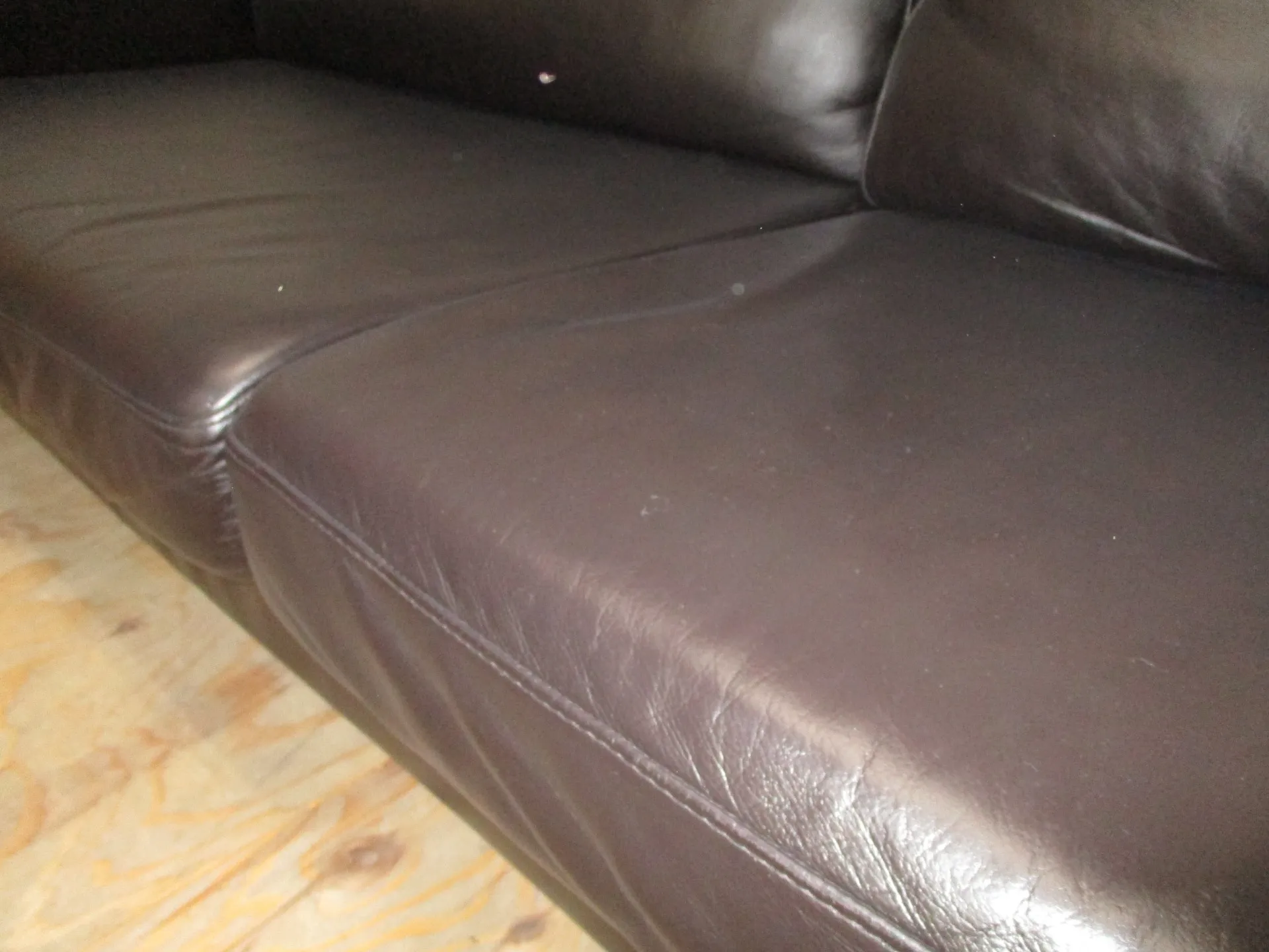 ボーコンセプトソファ修理修復後