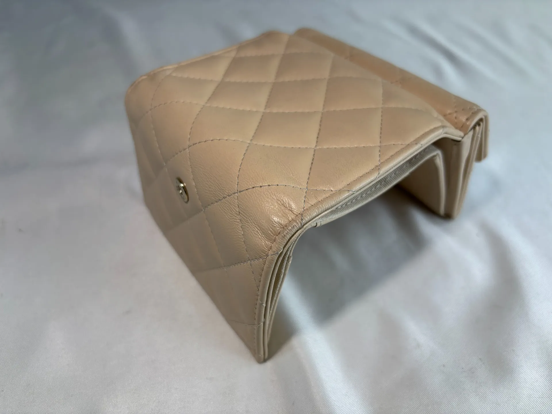 シャネル財布カラーチェンジ前